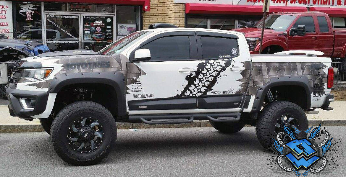 Riveted Metal Charcoal